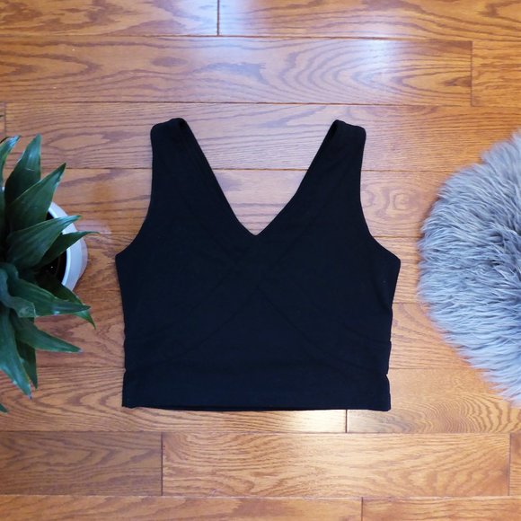 lululemon athletica Tops - Lululemon Black Cropped Tank